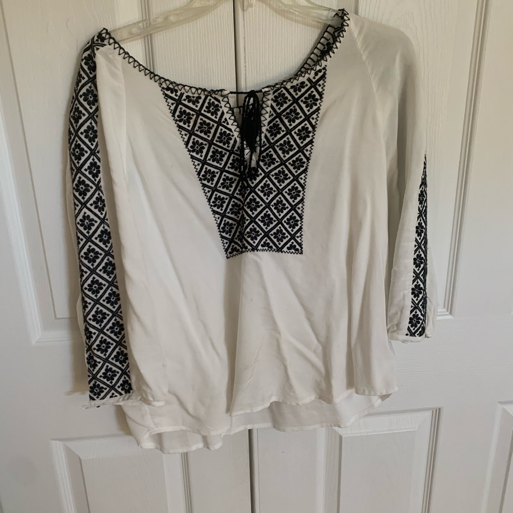 boho chic blouse with embroidery